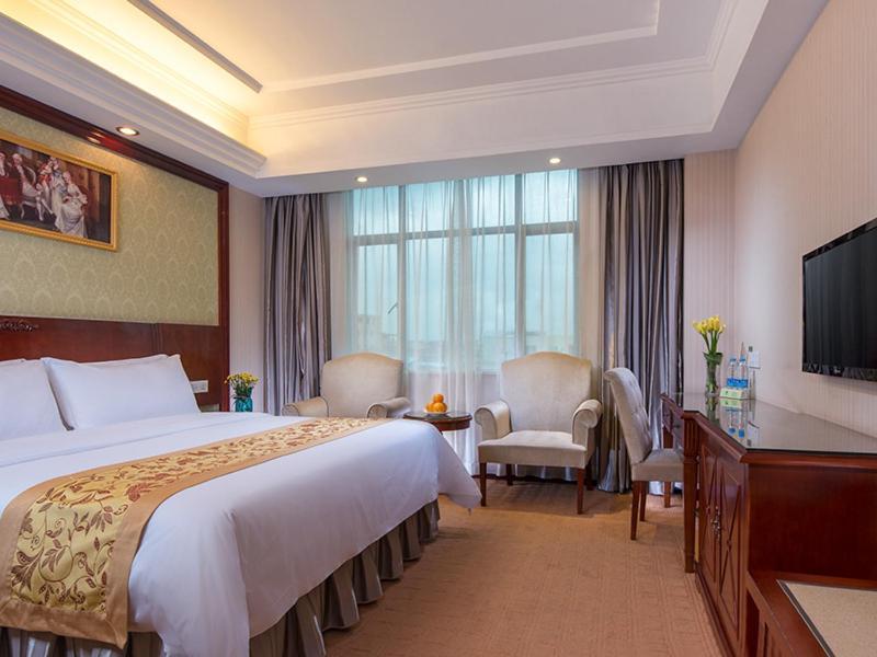 Vienna Hotel Guangzhou Airport 2 Екстериор снимка