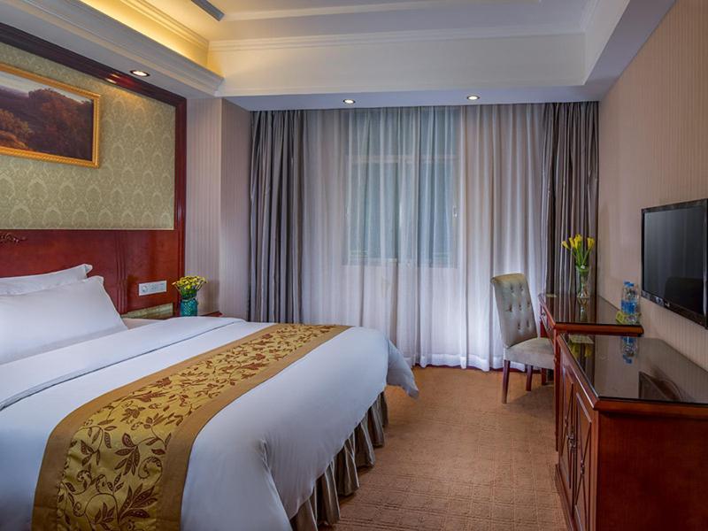 Vienna Hotel Guangzhou Airport 2 Екстериор снимка