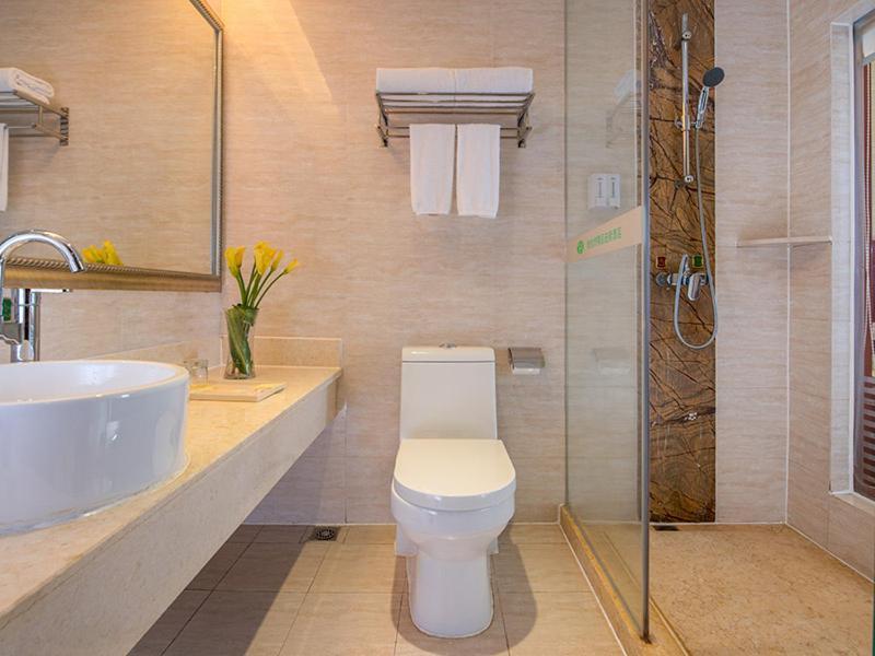 Vienna Hotel Guangzhou Airport 2 Екстериор снимка
