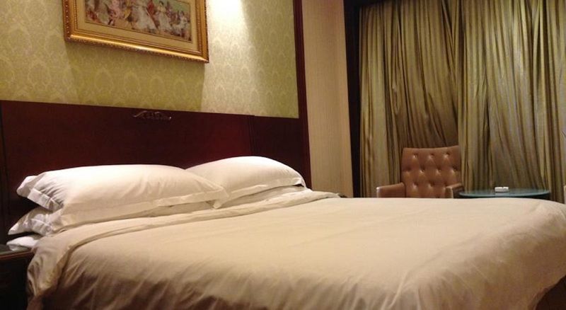 Vienna Hotel Guangzhou Airport 2 Екстериор снимка